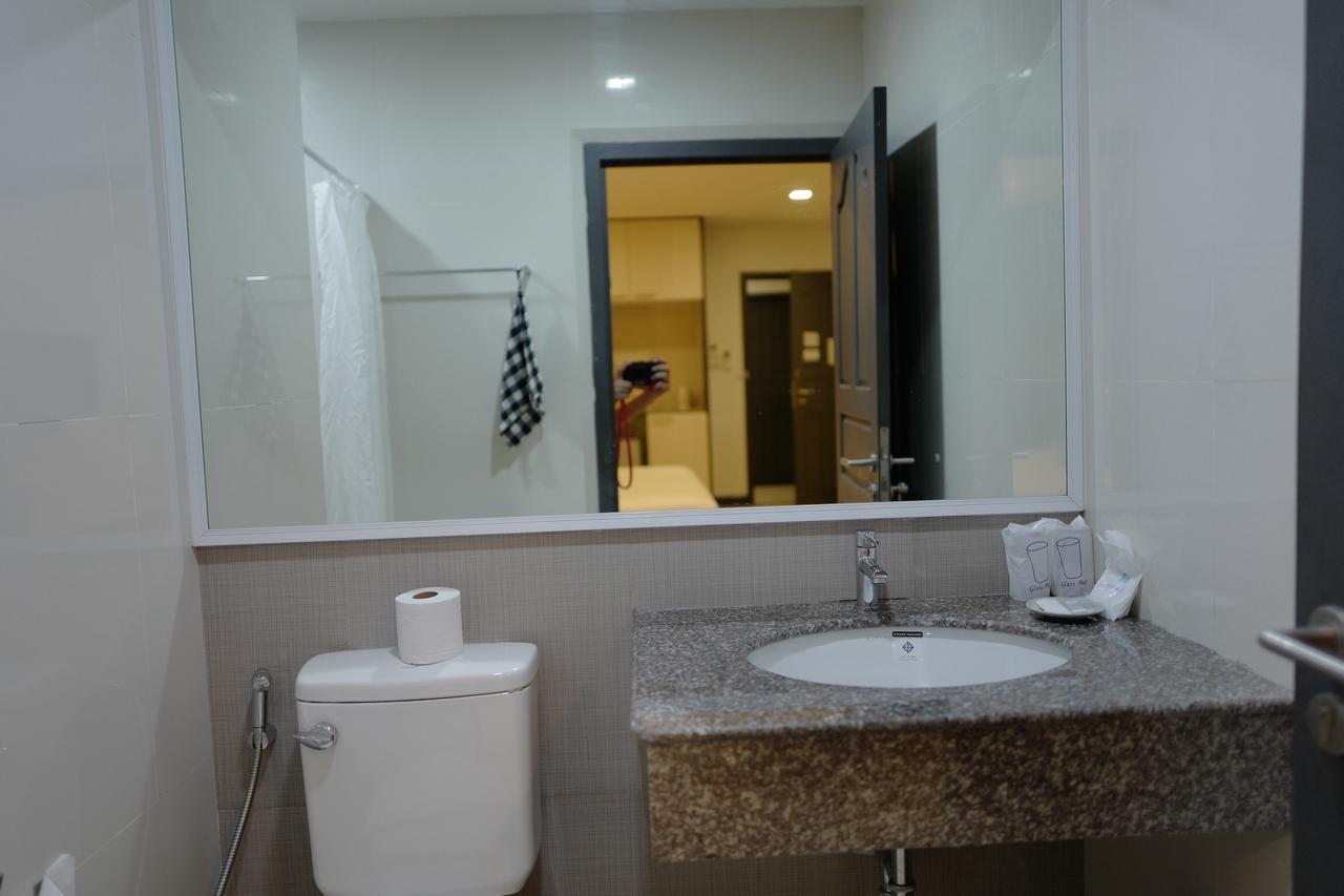 At Sakon Hotel Sakon Nakhon Zewnętrze zdjęcie